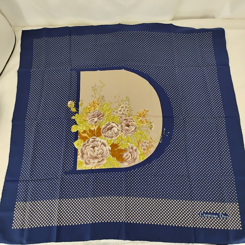 CHRISTIAN DIOR Blue and Cream Authentic Scarf